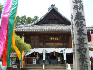 長野善光寺の元寺、飯田市にある元善光寺