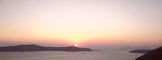 エーゲ海に沈む夕陽