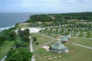 「沖縄全戦没者追悼式」が行われる公園