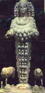エフェスの博物館に展示されているアルテミス像