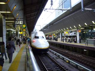 東北新幹線「Maxやまびこ号」