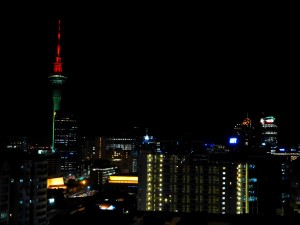 ユースの7階から見たオークランドの夜景