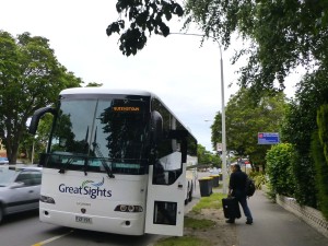 11Bus1200x900 クウィーンズタウン行きのバス