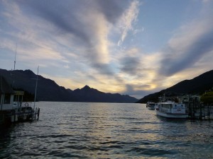 13QueenLake1200x900 ワカティプ湖夕景