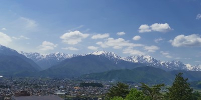 山岳博物館展望台から望む後立山連邦